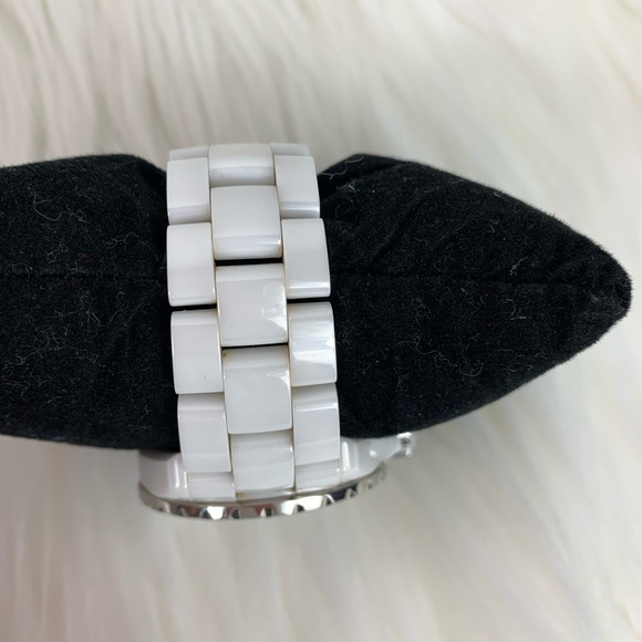 Chanel White Mother Of Pearl/ Diamond Watch J12 - Picture 3 of 9